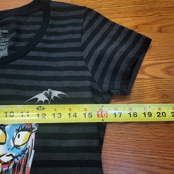 Disney Store Nightmare Before Christmas Jack & Sally Striped T-Shirt L Women's - Picture 9 of 12